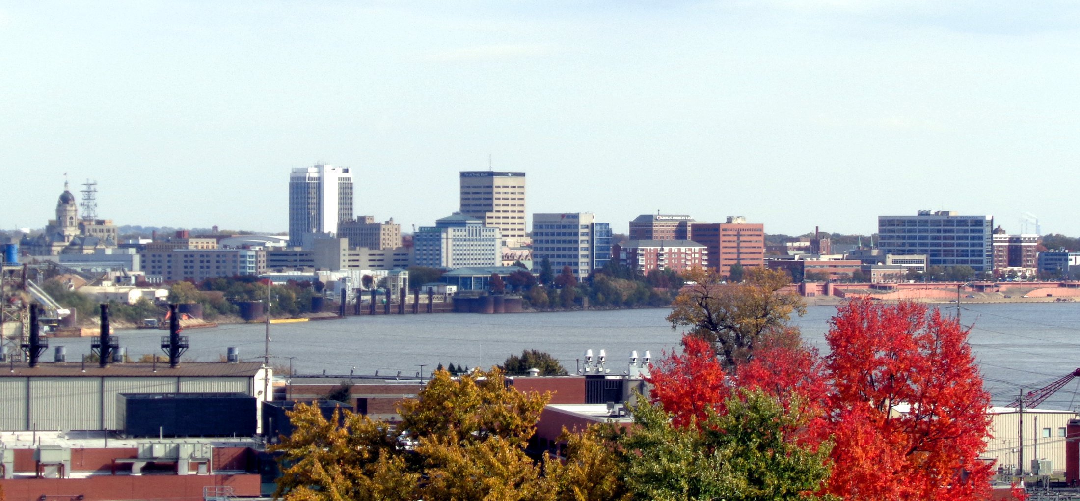 Evansville Indiana city skyline